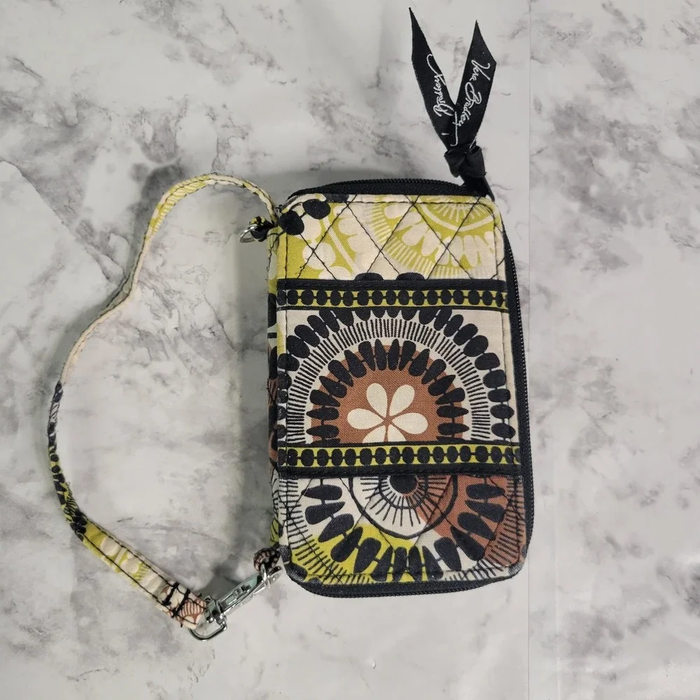 Vera Bradley Provencal Quilted Cotton Zip Around Wristlet Wallet Yellow Black